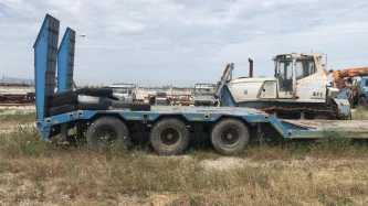 Полуприцеп ЧМЗАП-99064