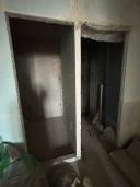 Квартира, пл. 72 кв. м., эт.5, КН: 50:49:0010103:2354, адрес: г. Звенигород, кв-л Маяковского, д. 19а, кв.18. Ограничение: запрещение регистрации № 50:49:0010103:2354-50/149/2021-5 от 16.06.21.  Зарегистрированные лица  в квартире отсутствуют.