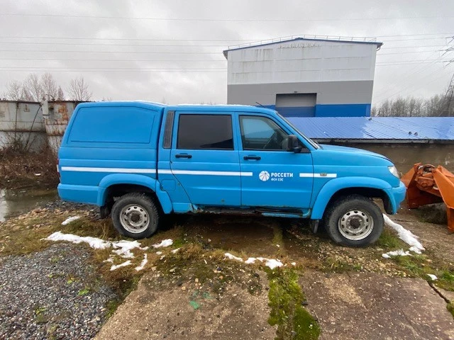 Автомобиль UAZ PICKUP