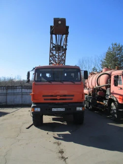 Лот № 12. Установка разведочного бурения 4938-0000010-01 УРБ-2, 5А на шасси  КАМАЗ-43114-15