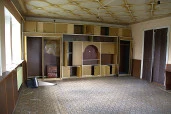 Земельный участок площадью 2074 кв.м., здания (4 шт.) и сооружения (2 шт.), расположенные по адресу: Липецкая область, Лев-Толстовский район, Л.Толстовский с/с, п. Лев Толстой, ул. М. Горького, д.6