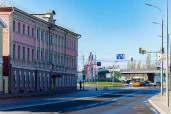 3 помещения в здании лит.Б по адресу: г. Н.Новгород, ул. Рождественская, д 49; нежилое здание (лит. А), 1060,7 кв.м. по адресу: г. Н.Новгород, ул. Рождественская, д. 49;  здание 192,1 кв.м. по адресу: Нижегородская обл., г. Городец, ул. М. Горького, д.129