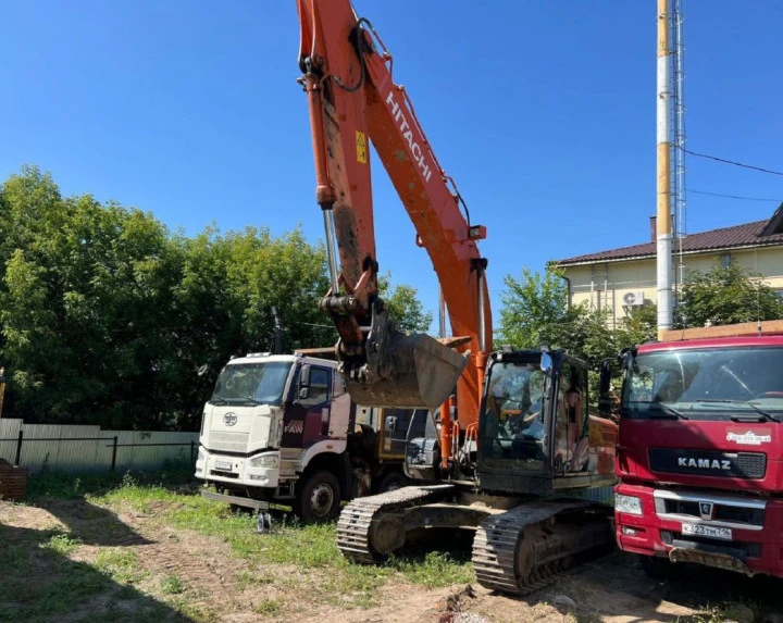 Трактора, комбайны и специальные автомашины Экскаватор HITACHI ZX210LCN-5А 2021 года выпуска