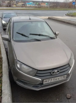 Автомобили легковые ВАЗ (LADA) Granta 2022 года выпуска