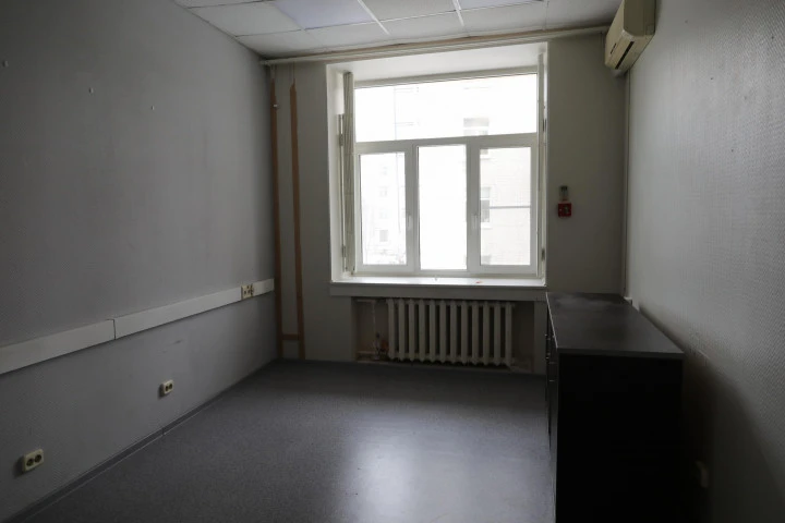 Право аренды помещения площадью 329.4 кв.м у ст.м. «Новочеркасская»