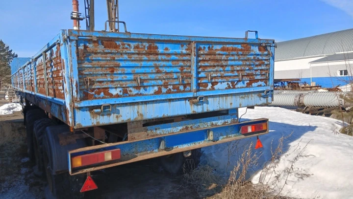 Полуприцеп тяжеловоз ЧМЗАП-99065