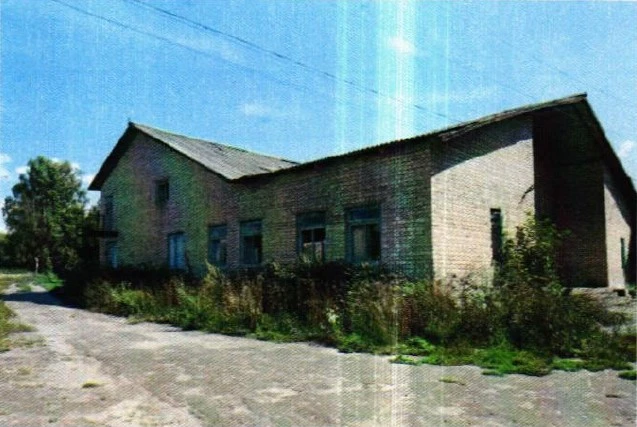 Здание Репнинского сельского дома культуры 384,8 кв.м. и  з/у в Орловской области, с. Репнино