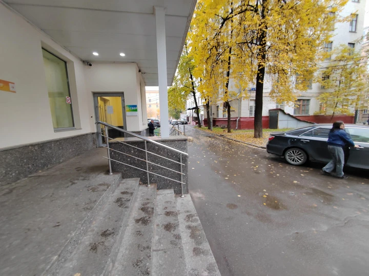 Нежилые офисные помещения общей площадью 4 188 кв. м, ул. Расплетина, СЗАО, Москва