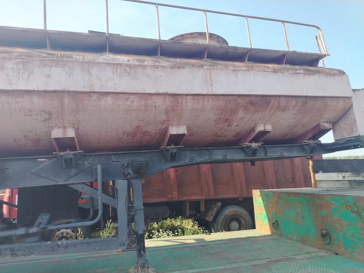 Полуприцеп ППЦ 16-9380-2У-01, г. в.: 1996, идентификационный номер VIN: HХS938050T0002106, госномер: ВХ097750. ПТС № 50 ЕР 259884, адрес: Московская обл., м. о.Чехов, дер. Курниково, промзона Курниково