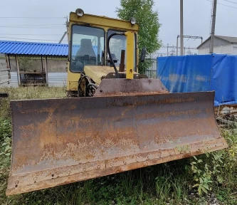 Трактор гусеничный ДТ-75 ТРС