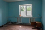 Здание амбулатории 180 м и земли 8.8 соток в с. Конь-Колодезь