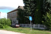 Земельный участок площадью 2074 кв.м., здания (4 шт.) и сооружения (2 шт.), расположенные по адресу: Липецкая область, Лев-Толстовский район, Л.Толстовский с/с, п. Лев Толстой, ул. М. Горького, д.6