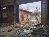Нежилое строение , общей площадью 721,9 кв.м., с  земельным  участком, общей площадью 5 997 кв. м, расположенные по адресу: Тюменская обл, Тобольск, БСИ-2-квартал 3 тер,  лит. 9.
