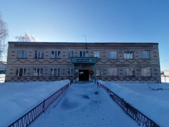Продажа зданий (2 шт.) общей площадью 1239,6 кв. м и земельных участков (2 шт.) общей площадью 1075 кв. м в с. Хопер Пензенской в области