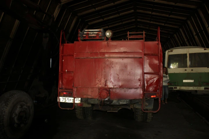 Автомобиль ГАЗ-5312 АЦ-30 106Г (идентификационный номер (VIN) XTH531200L1323010, год выпуска 1990, кузов №683)