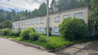 Нежилое здание 839,1 кв.м. с участком 2 216кв.м. в  Красносельском районе Санкт-Петербурга