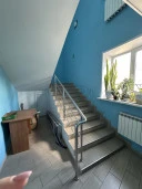 Нежилое помещение 389 кв.м и секционные ворота Aluteh Pro Trend 4470 x 4810 x 2220 в здании Литер В3, расположенные по адресу: Курская область, г. Курск, ул. Магистральная, д. 17, помещ. 15 на 1 этаже, пом.2,4-5,8,9,9а,10-12 на 2 этаже