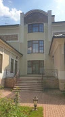 Загородный жилой дом площадью 1 834,5 кв. м с ЗУ 39 соток на Рублево-Успенском шоссе, Московская область