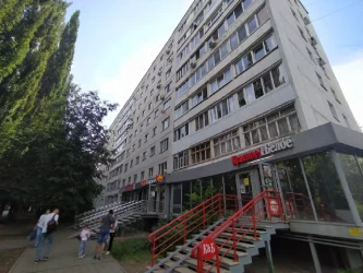 Нежилые помещения первого этажа девятиэтажного жилого здания. , общей площадью 12,9 кв. м, расположенное по адресу: Республика Башкортостан, г. Уфа, Октябрьский район, ул. Рихарда Зорге, 49