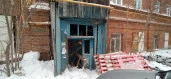 Нежилые помещения первого, второго и третьего этажей отдельно стоящего трехэтажного нежилого здания, общей площадью 998,6 кв. м, расположенное по адресу: Республика Башкортостан, г. Уфа, Кировский район, ул. Октябрьской Революции, дом 10/1
