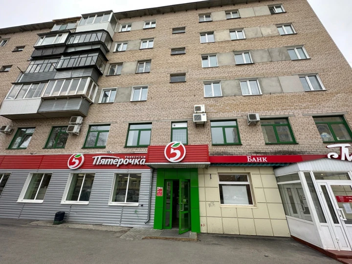 Аренда нежилого помещения, общей площадью 275,2 кв.м, по адресу: Челябинская обл, Чебаркуль, Ленина ул, дом 37
