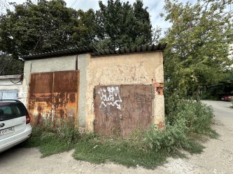Здание (гараж), площадь 15,2 кв. м., кадастровый номер: 48:20:0000000:25404, местоположение: Липецкая область, г Липецк, гараж во дворе д. 55 по ул. Интернациональной