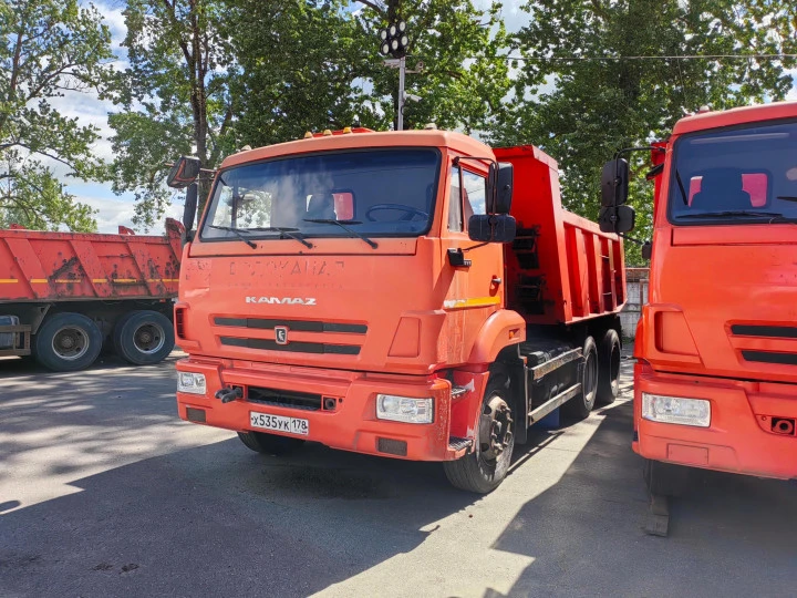 Грузовой самосвал КАМАЗ 65115-42