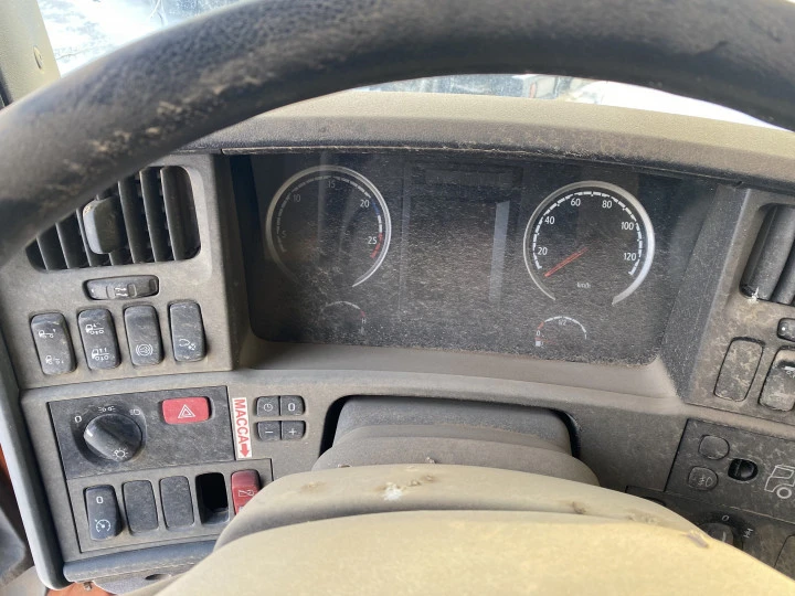 Грузовой тягач седельный SCANIA R440 LA4X2HNA, 2014 года выпуска, VIN YS2R4X20002106403, Адрес: г. Казань, ул. Автосервисная, д. 6.