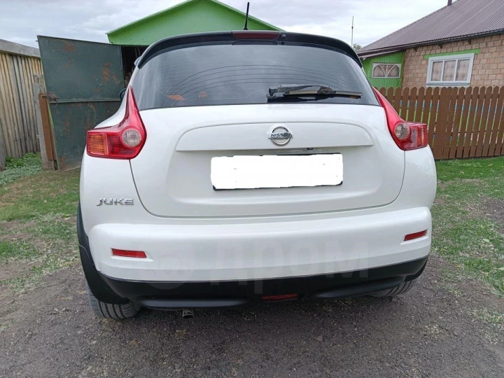Автомобили легковые Nissan Juke  2012 года выпуска