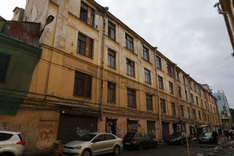 Право аренды помещения площадью 347,7 кв. м в Апраксином дворе