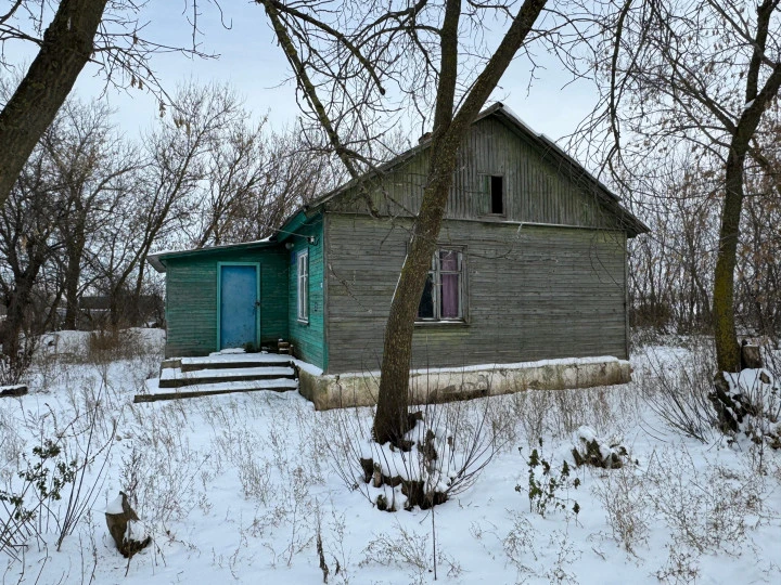 Здание 50,9 кв.м и з/у в Курской области, Волжанский сельсовет, пос. Моздовка