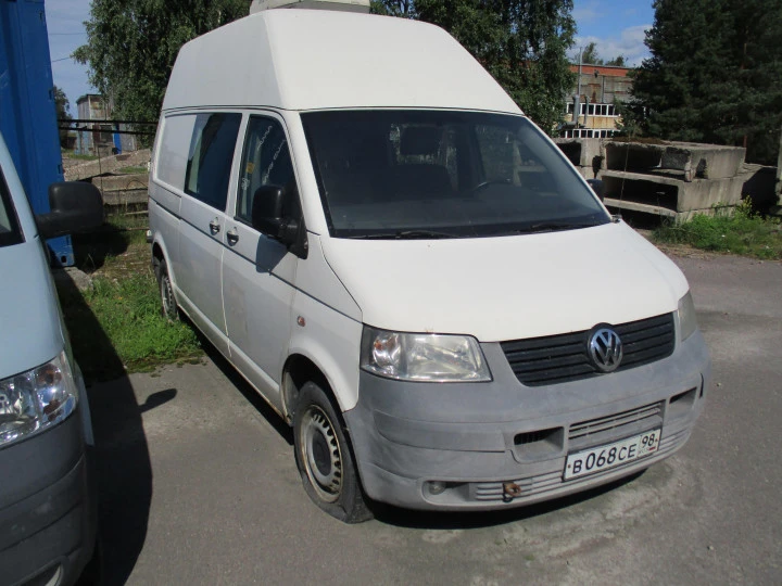 Специальный фургон (электротехническая лаборатория)  VOLKSWAGEN TRANSPORTER T5 Регистрационный знак: В068СЕ98 VIN: WV1ZZZ7HZ8H154427 Инвентарный номер: 15-00250