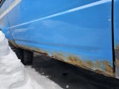 Грузовой фургон цельнометаллический 7 мест ГАЗ 27057.