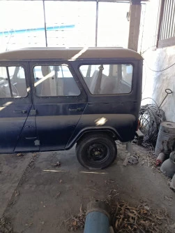 Автомобиль УАЗ-31519