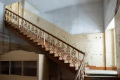 1) Здание площадь 2975,9 кв.м. по адресу: Нижегородская область, г. Арзамас, ул. Гостиный ряд, д.30 (объект культурного наследия); 2) Здание 221,7 кв.м. по адресу: Нижегородская область, г. Арзамас, ул. Ленина, д.15 k.a (объект культурного наследия)