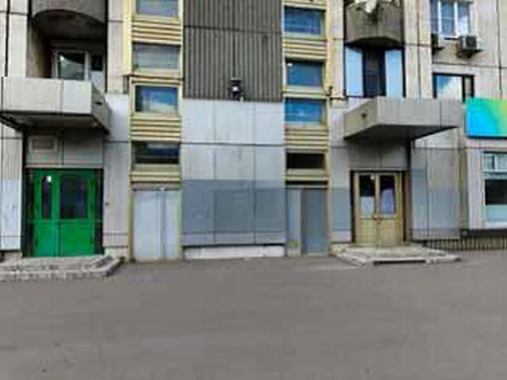 Право аренды части нежилых помещений пл. 268,8 кв.м., кад. №  77:01:0006010:3064, общей пл. 951,2 кв.м., этаж 1,  адрес: РФ, город Москва, вн.тер.г. муниципальный округ Замоскворечье, ул. Люсиновская, дом 26-28, корпус 6, помещение 1/1.