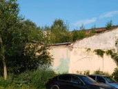 Здание 276,8 кв.м с участком под реконструкцию