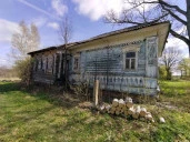 Здание 114,7 кв.м с земельным участком 526 кв.м:  Ярославская область, м.р. Угличский, с/п Ильинское, деревня Щипнево, д.2