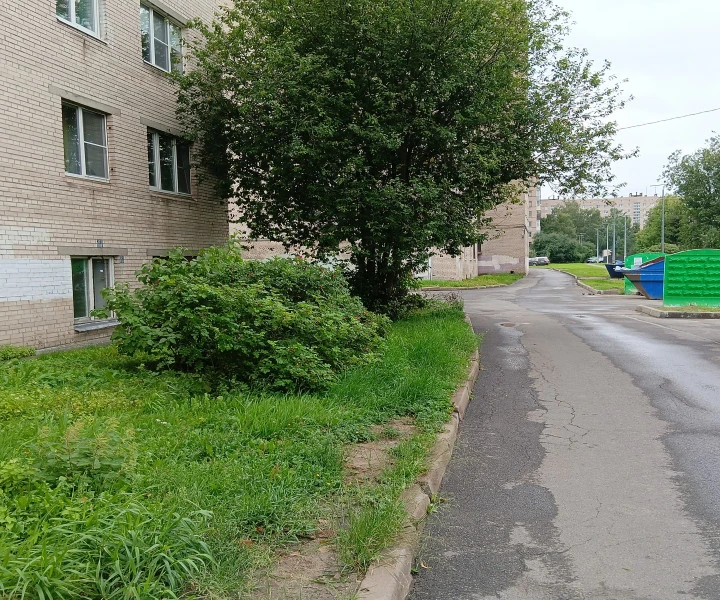 Нежилое помещение 179,8 кв.м. на Пионерстроя