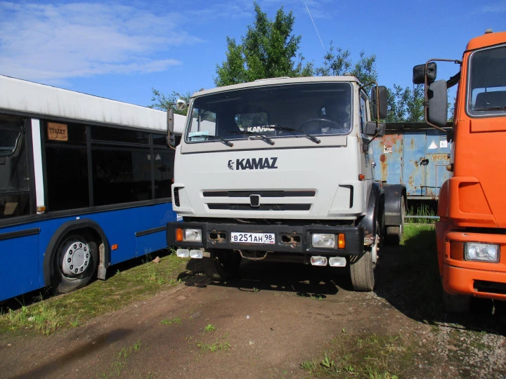 Машина для сменных кузовов КАМАЗ-53229С МСК-16