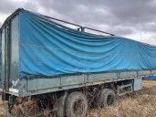П/прицеп груз. (борт.) с тентом и воротами МАЗ-93866