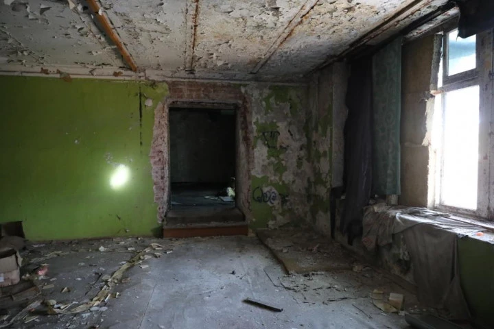 Право аренды помещения площадью 1051,2 кв. м в Апраксином дворе.