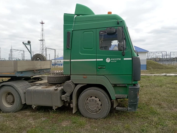 Грузовой-тягач седельный Маз 6430А5-370-010