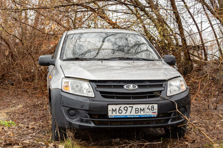 Легковой автомобиль марка, модель ТС: LADA, 219060 LADA GRANTA, 2012 года выпуска, идентификационный номер (VIN)  XTA219060DY016802, цвет кузова  серебристый по адресу: Липецкая обл., г. Липецк, пр. Поперечный, д. 4А