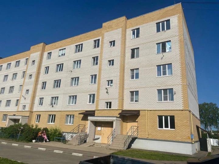 Нежилое помещение площадью 80,2  кв. м: Тверская область, пос. Эммаусс, д. 18, корп. 2