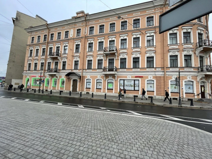 Нежилое помещение 86,8м2 у ст.м. "Спортивная"