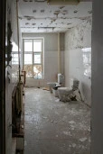 1) Здание площадь 2975,9 кв.м. по адресу: Нижегородская область, г. Арзамас, ул. Гостиный ряд, д.30 (объект культурного наследия); 2) Здание 221,7 кв.м. по адресу: Нижегородская область, г. Арзамас, ул. Ленина, д.15 k.a (объект культурного наследия)