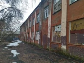 Здание бывш. больницы,  площадью 1928 кв. м, земельный участок, площадью 8721 кв. м, движимое имущество: г. Ярославль, ул. 8 Марта, д. 5
