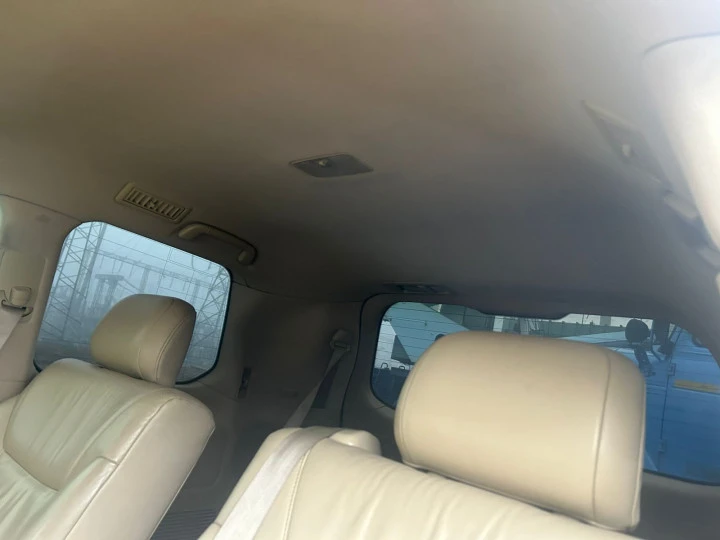 Автомобиль LEXUS LX 570, г. Ростов-на-Дону