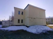 Здание 430,8 кв.м с земельным участком 1186 кв.м, гаражный бокс в ГК "Символ": Ярославская область, м. о. Ярославский, рп. Лесная Поляна, дом 11